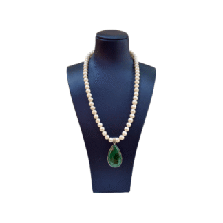 Malachik - Fresh Water Pearl with Silver Setting